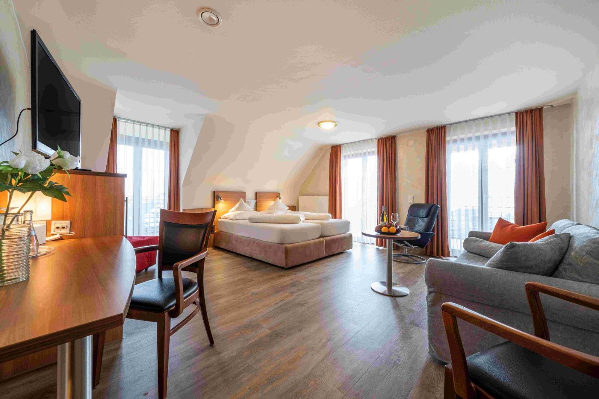 Hotel Hagnauer Hof ภายนอก รูปภาพ