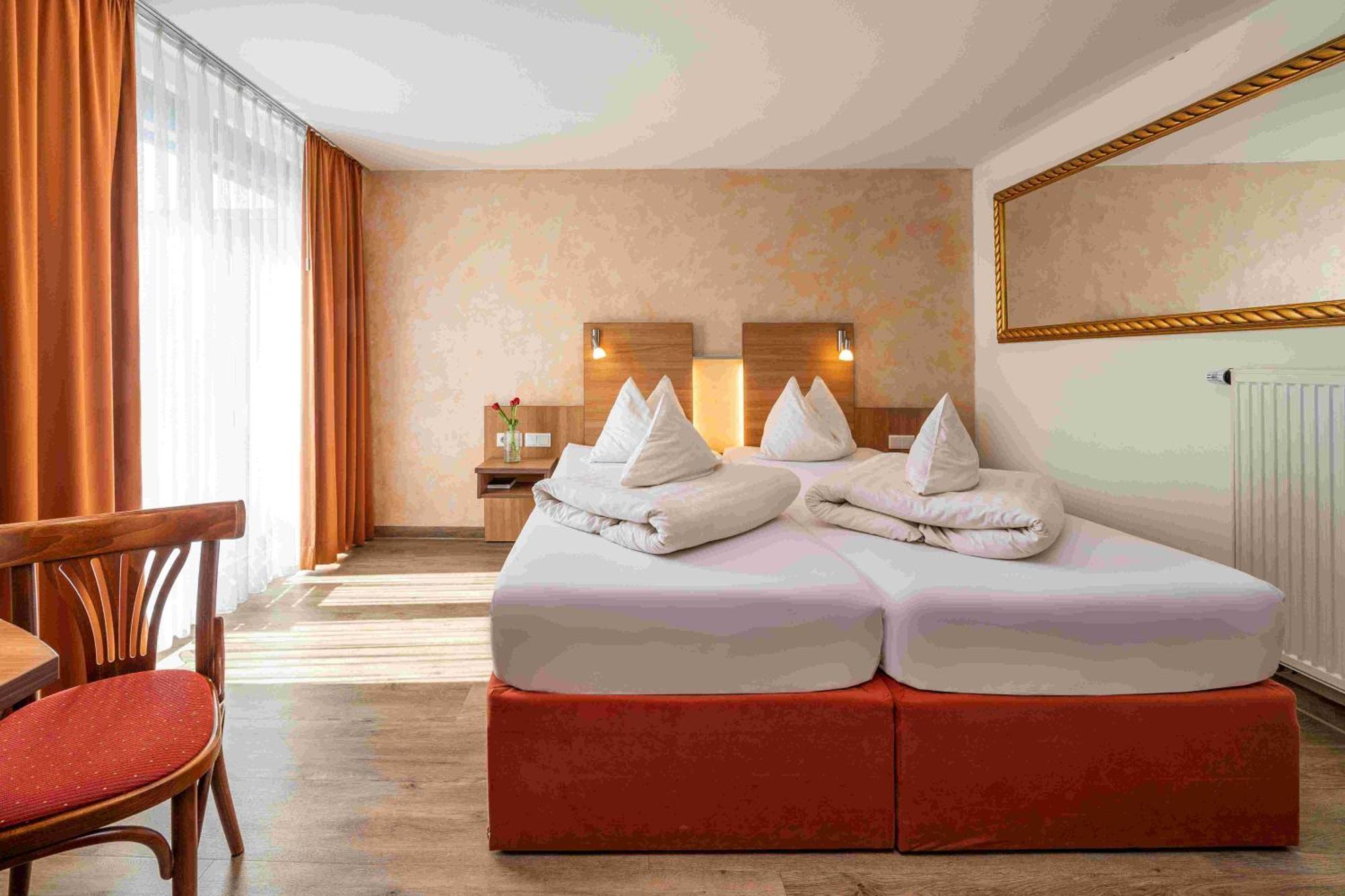 Hotel Hagnauer Hof ภายนอก รูปภาพ